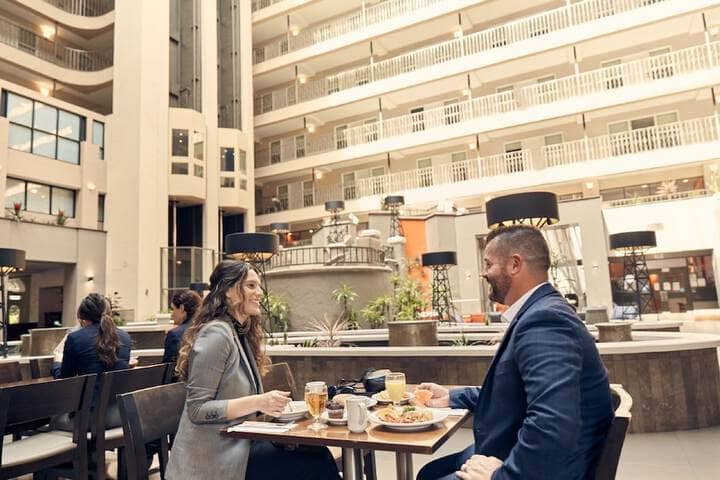 Breakfast/Coffee Service 60 of 101